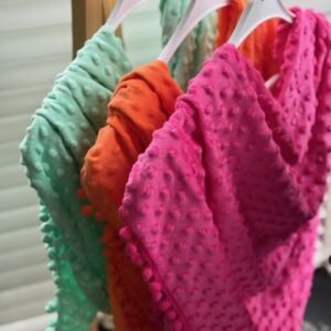 Driehoek Sjaal NEON Roze