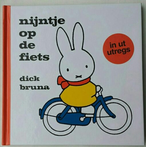 Nijntje op de fiets in ut Utregs